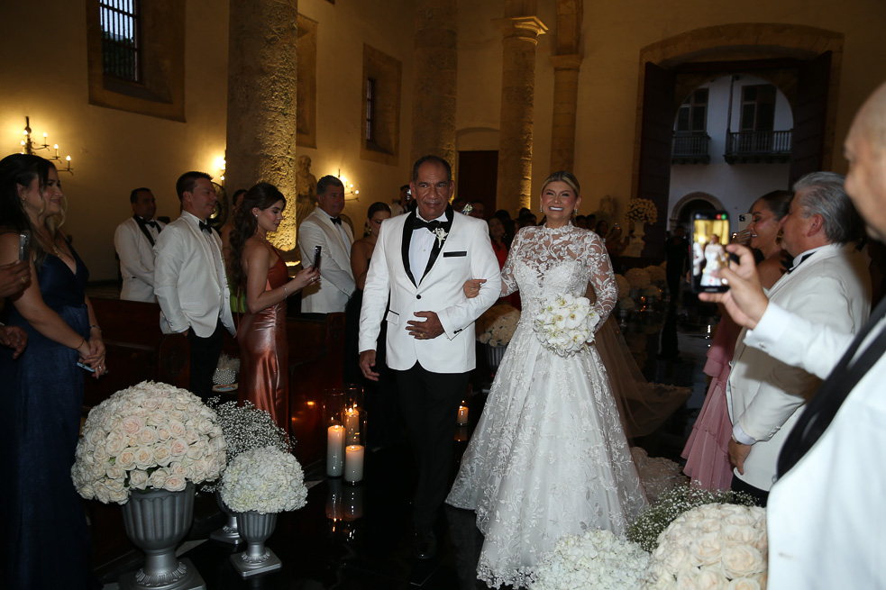 boda rafa perez y milagros villamil
