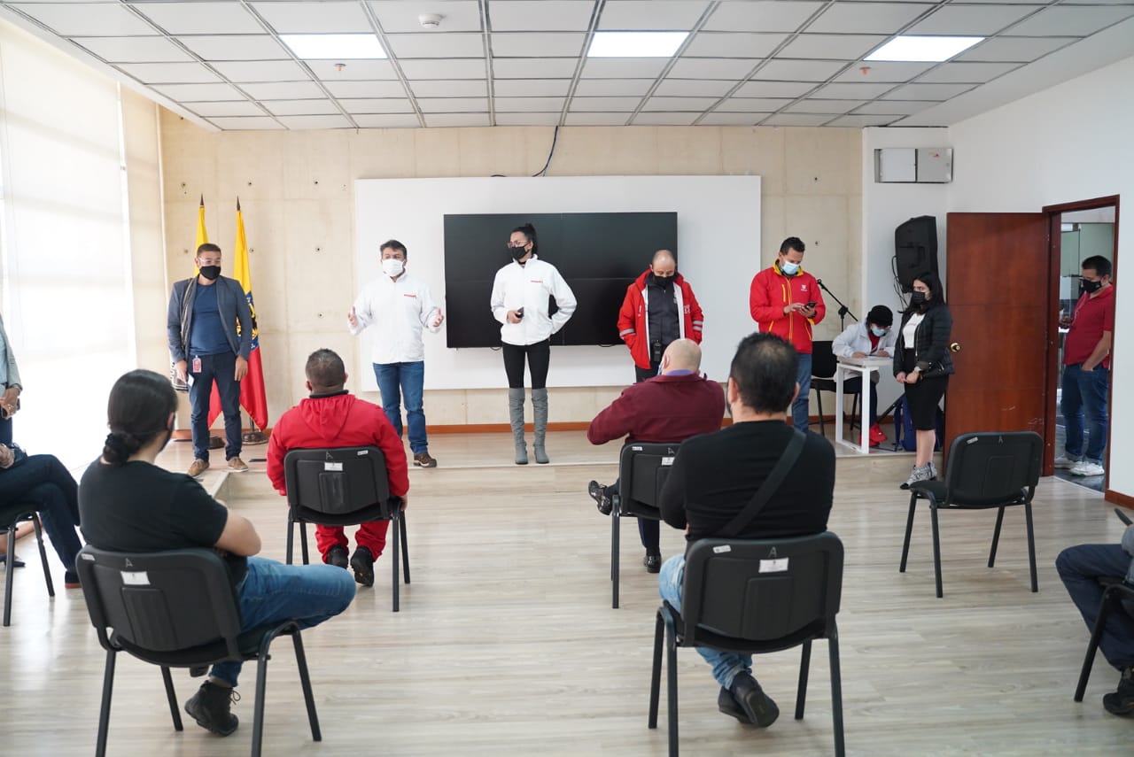 Vendedores formales e informales del centro firmaron pacto por la convivencia en Bogotá