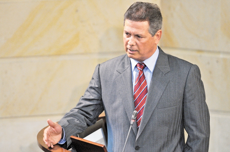 Corte Suprema llama a indagatoria a Antonio Guerra por caso Odebrecht
