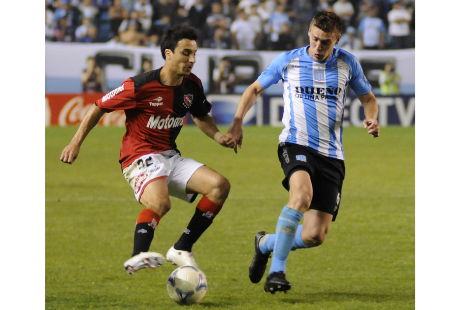 Newell’s Old Boys empató con Racing y escolta a River Plate
