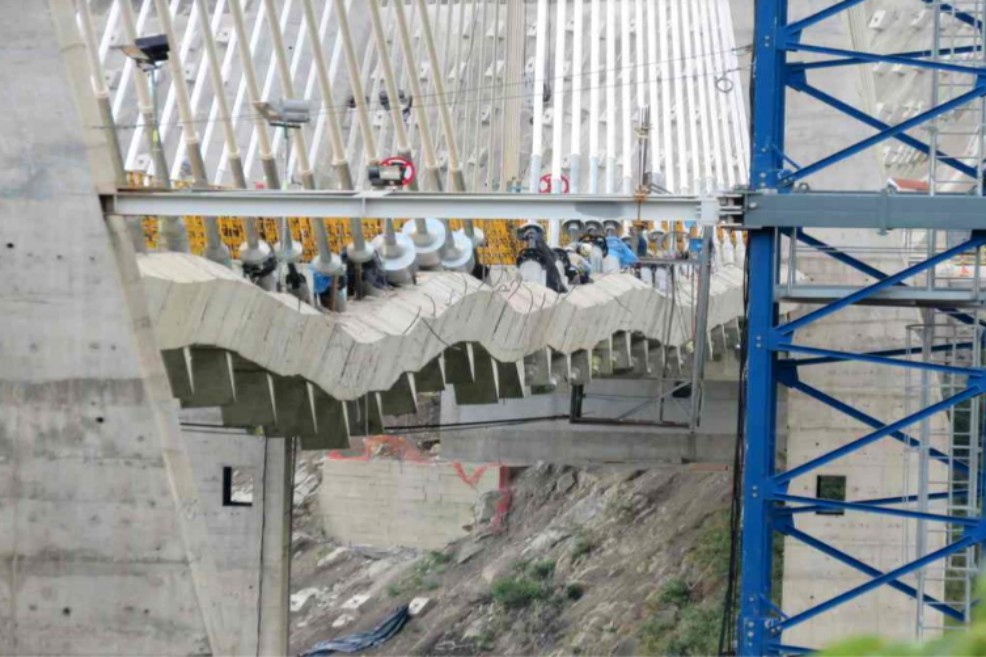 Puente Hisgaura ya está listo, dice su constructor