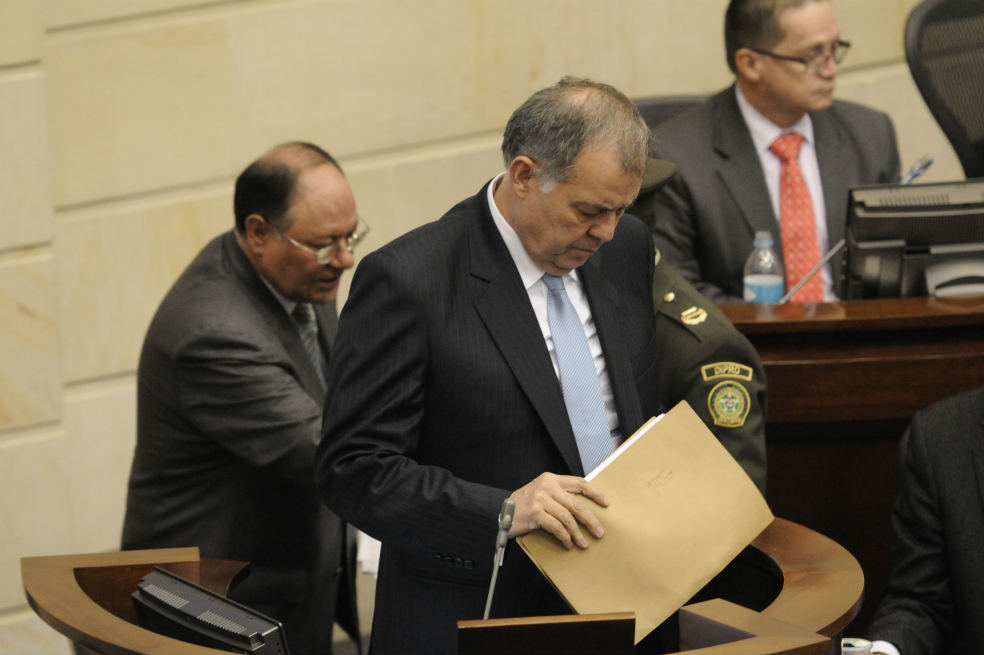 ‘Mico’ blindaría de procesos disciplinarios a congresistas