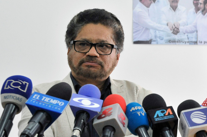 «Iván Márquez» reitera que fue “un grave error” haber entregado las armas