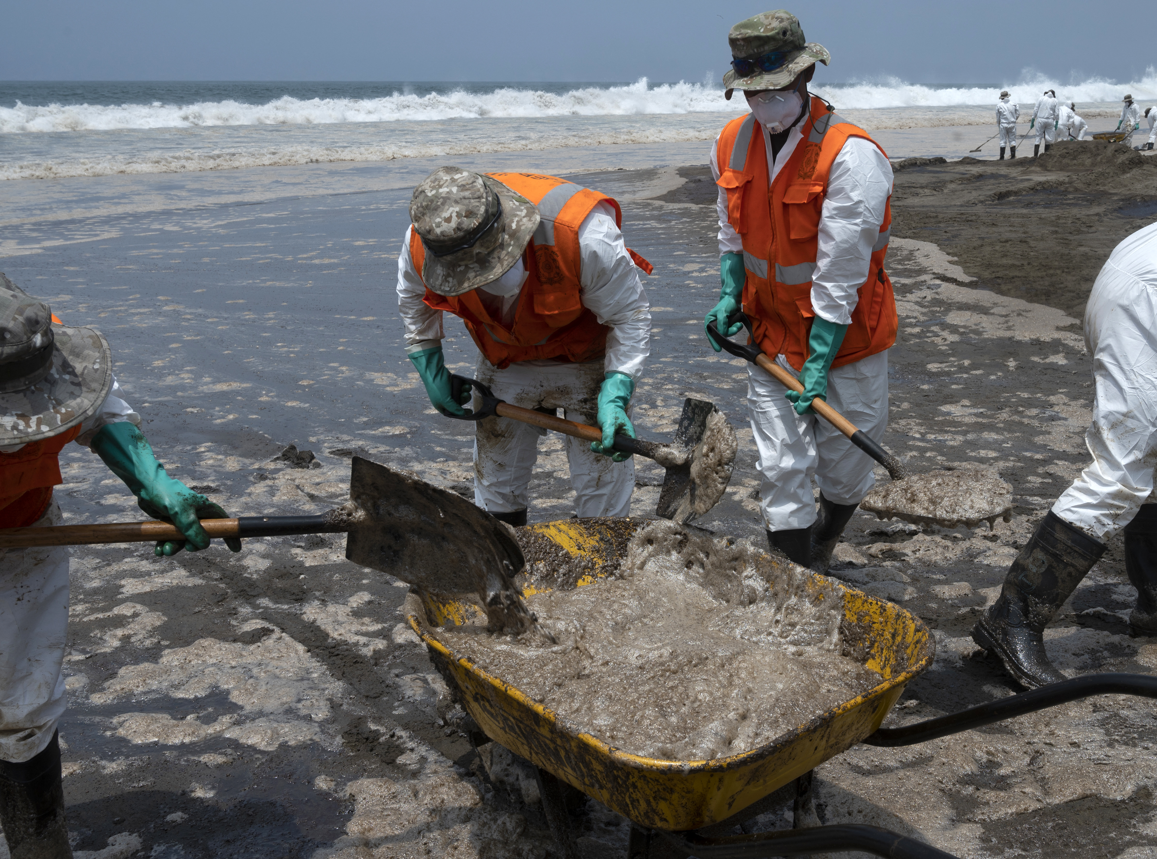 Perú: ¿qué ha pasado tras el derrame de cerca de 12.000 barriles de petróleo?