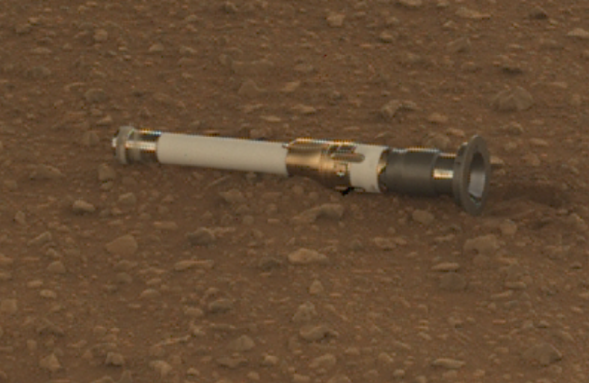 Perseverance de la NASA deposita la primera muestra en la superficie de Marte