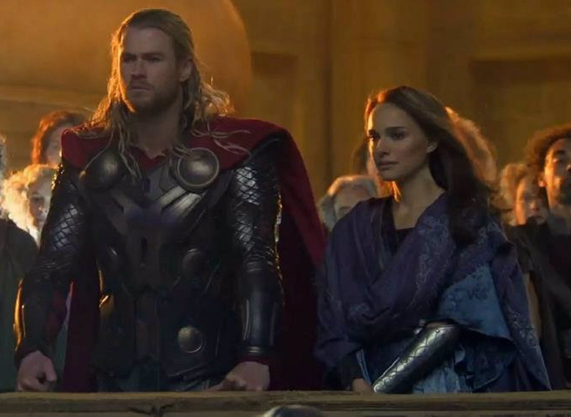 Chris Hemsworth y Natalie Portman en una escena de la saga dedicada a Thor.