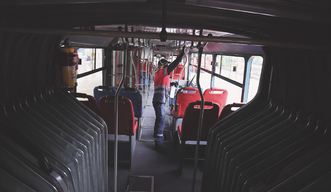 Crisis obliga a reconfigurar el transporte público