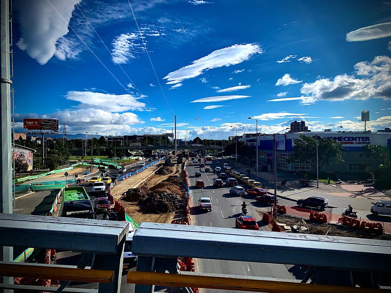 Así se construye Transmilenio en la Avenida 68: historias de obreros