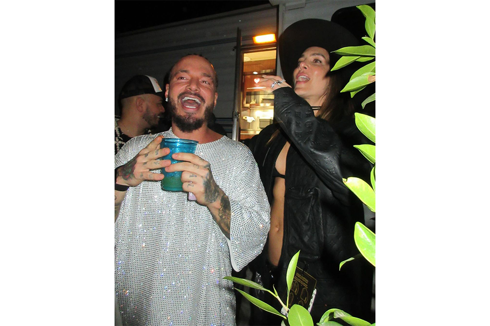 J Balvin y Valentina Ferrer
