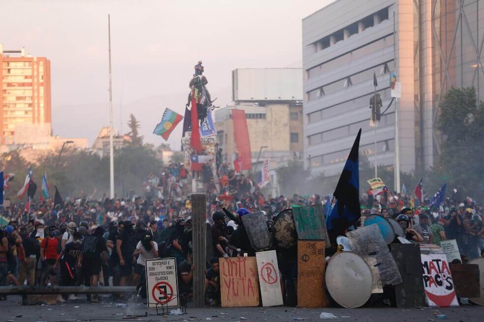 Las protestas volverán a Latinoamérica si la respuesta a la pandemia es insuficiente