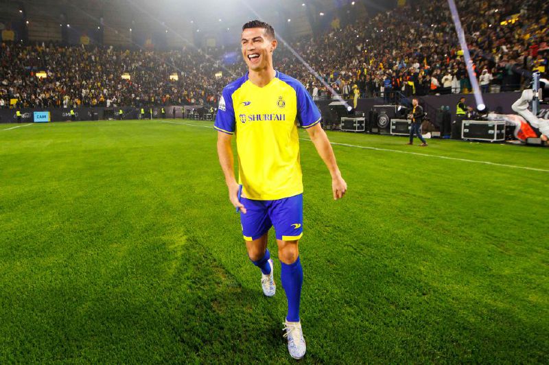 Cristiano Ronaldo pone en venta lujosa mansión por más de $30 mil millones