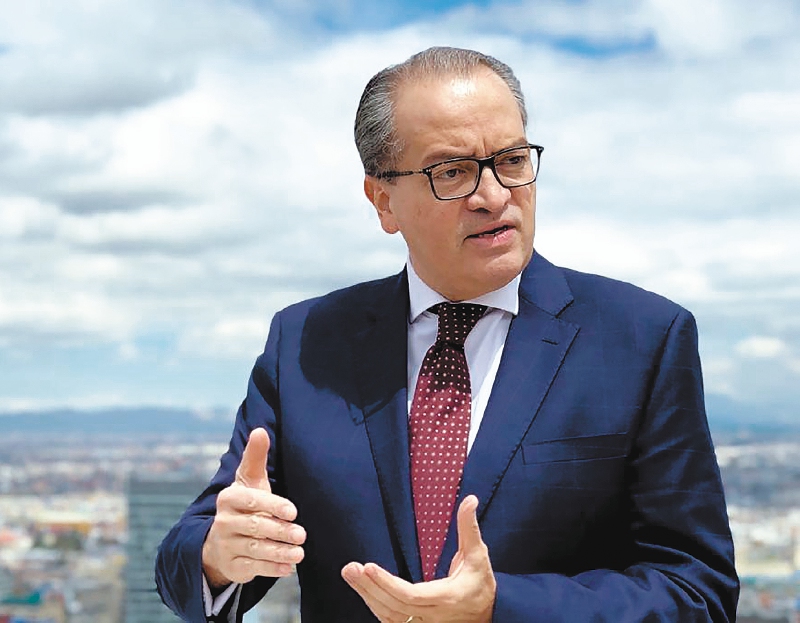 “No podemos ser inferiores a lo que dice la calle”: Fernando Carrillo