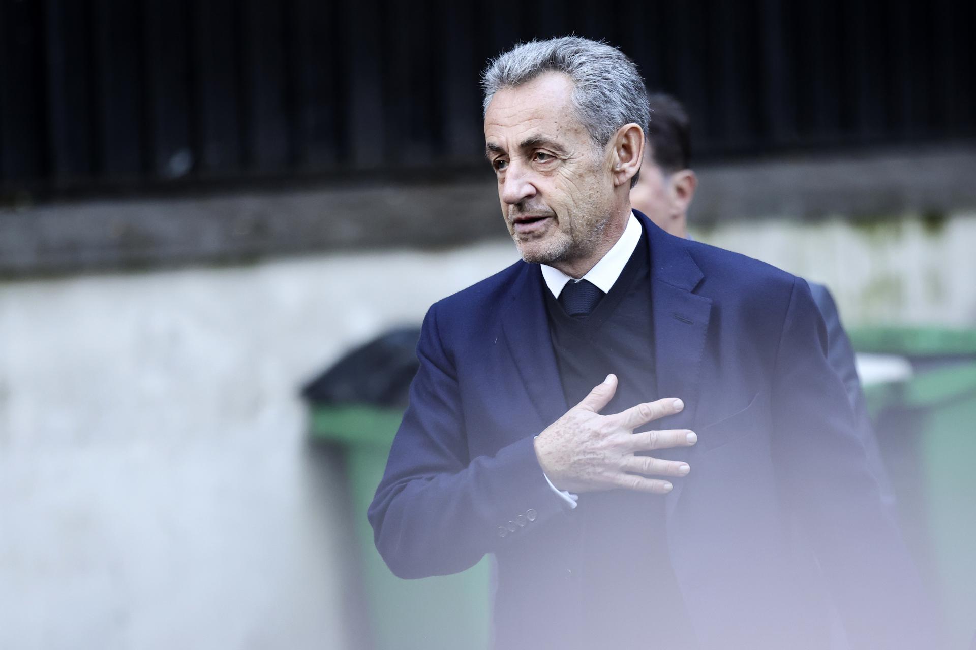 Sarkozy, condenado por financiación ilegal de campaña en su intento por reelegirse en 2012