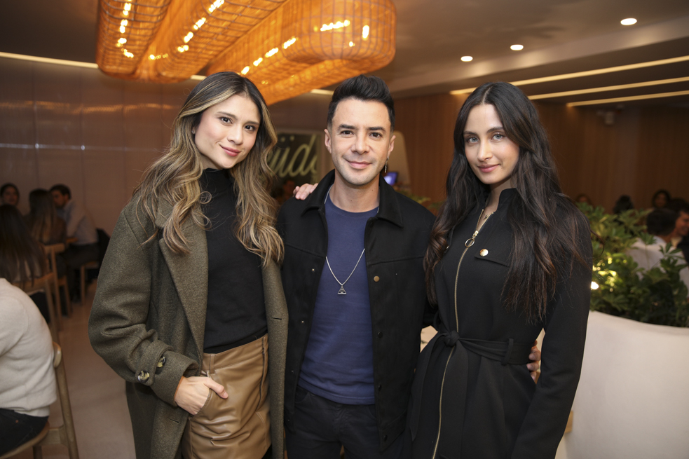 Tatiana Arias, Esteban Hernández y Juliana Franco