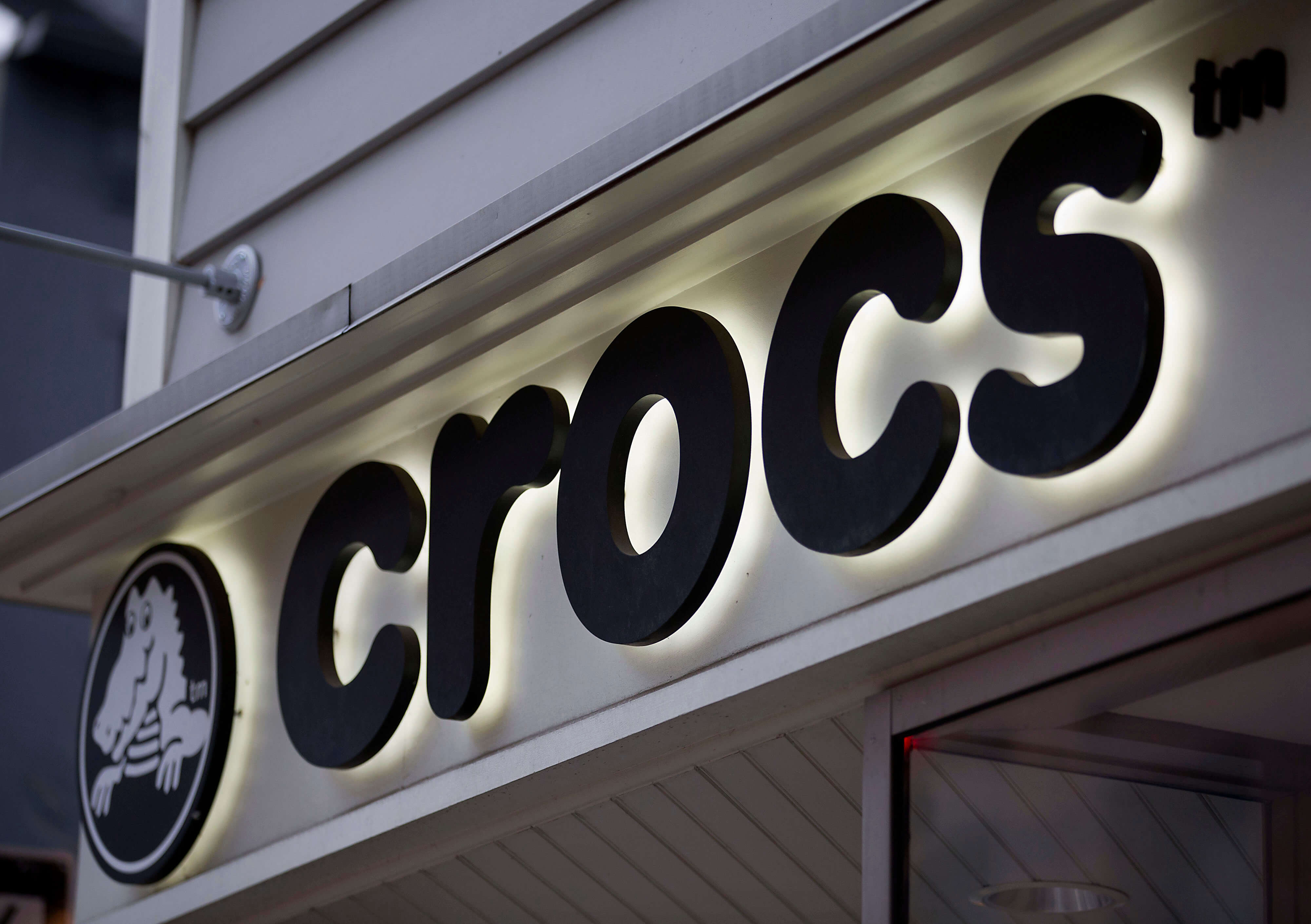 Superindustria sanciona a Evacol y le prohíbe seguir vendiendo imitaciones de Crocs