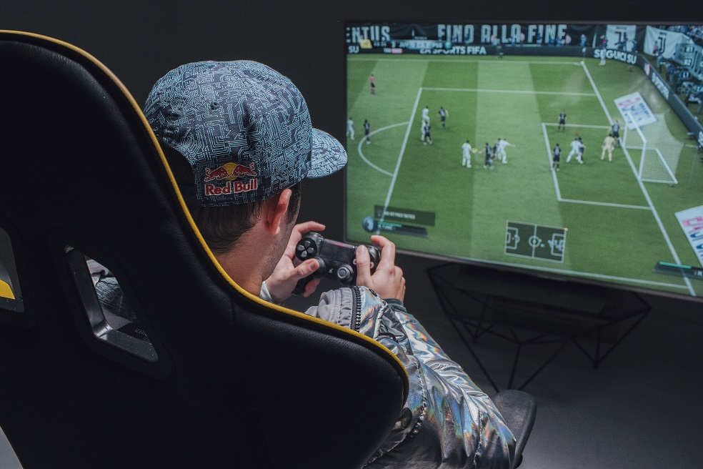 “Janoz”, el mejor “gamer” de Colombia