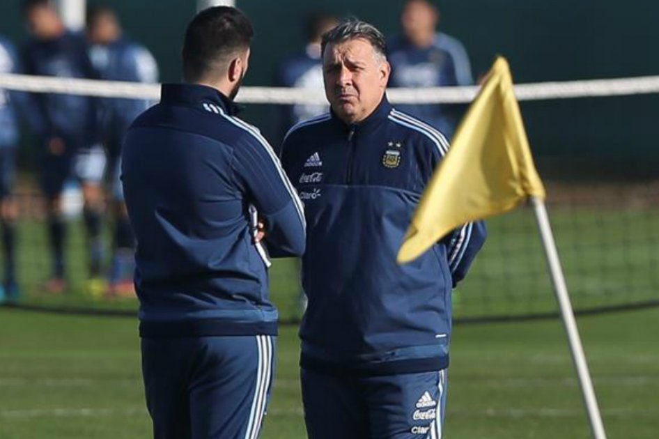 Argentina mantiene a su selección en la Copa América pese a crisis en AFA