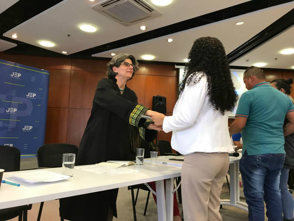 Primer informe hecho por víctimas de reclutamiento forzado llega a la JEP