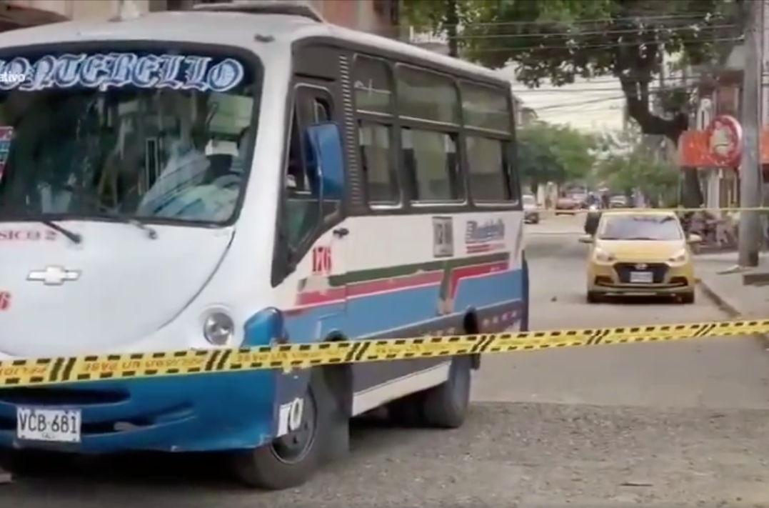 Asesinaron al conductor de un bus urbano en el oriente de Cali