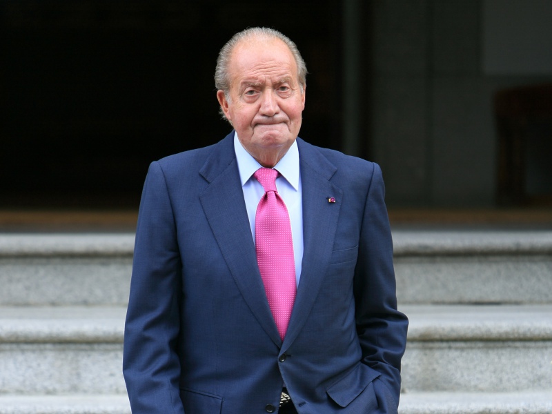 Juan Carlos I viaja a España: el polémico retorno del rey