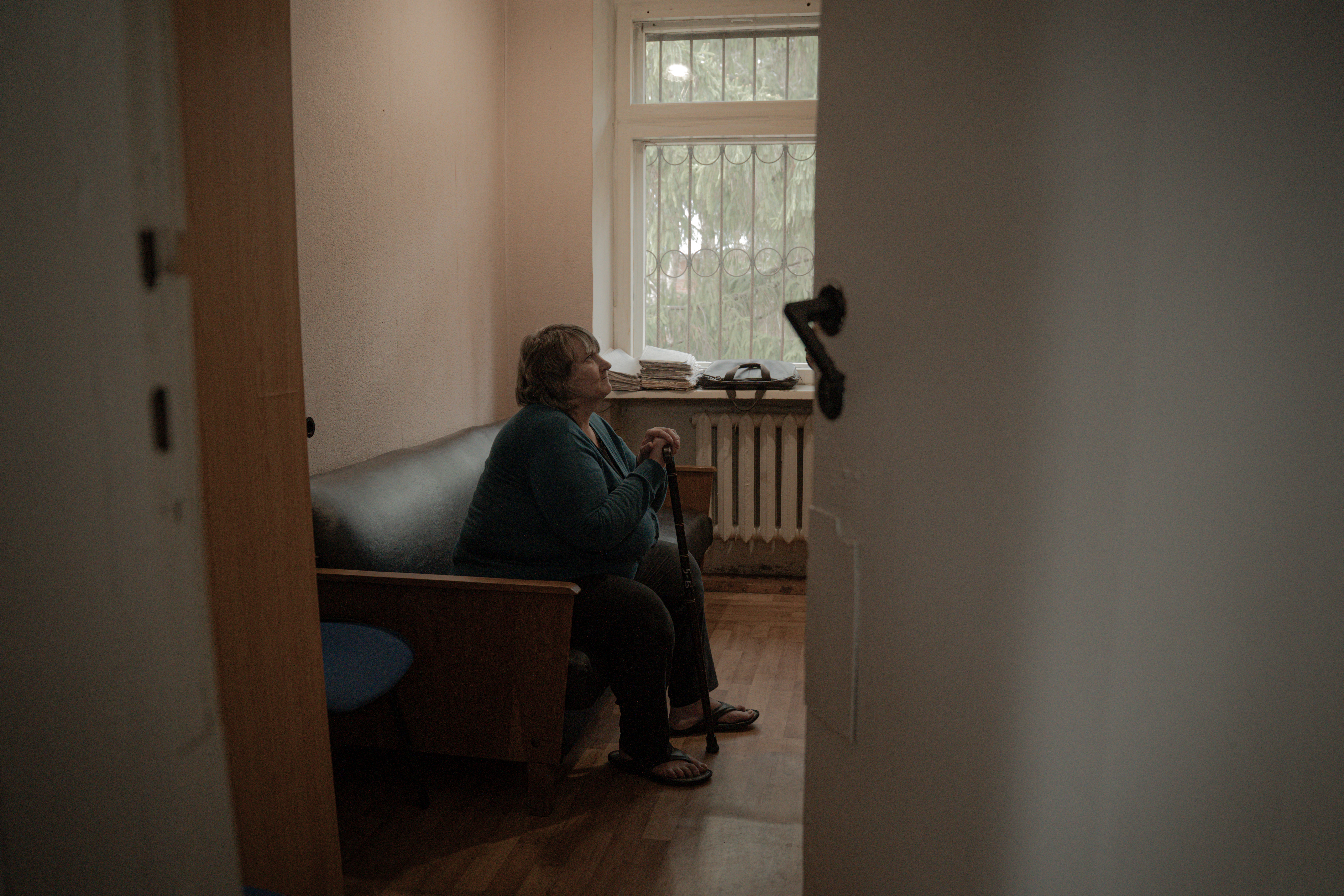 “Soy del 39, hagan el cálculo”: los ancianos que sobreviven a la guerra en Ucrania