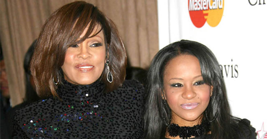 Bobbi Kristina morirá el mismo día que su madre Whitney Houston