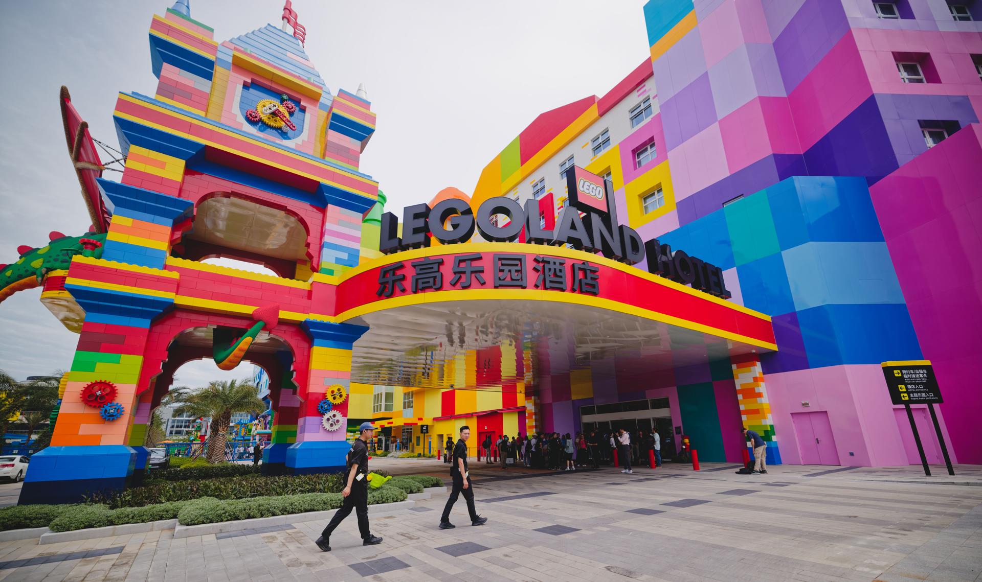 Shanghai (China), 20/06/2025.- Security guards walk at the entrance during the press day in the new Legoland in Shanghai, China, 20 June 2025. The Legoland Shanghai Resort will open on 05 July 2025. As the world's largest Legoland, it will include eight themed lands, over 75 interactive attractions, and a 250-room Lego-themed hotel. EFE/EPA/ALEX PLAVEVSKI