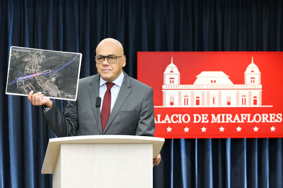 Venezuela pidió a Interpol captura de diputado opositor Julio Borges