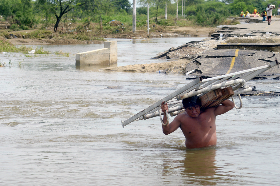 Inundaciones y avalanchas en Perú ya dejan más de 100 muertos
