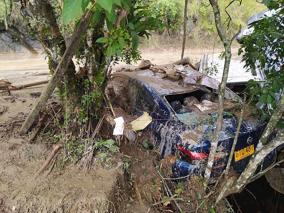 Las fuertes lluvias han causado fuertes deslizamientos de tierra. Esta emergencia es producto del paso por la región de la tormenta tropical Lota.