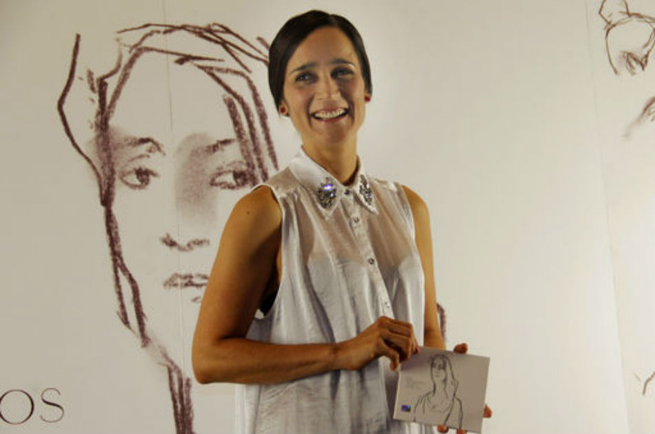 Julieta Venegas en el lanzamiento de su disco 'Los Momentos'