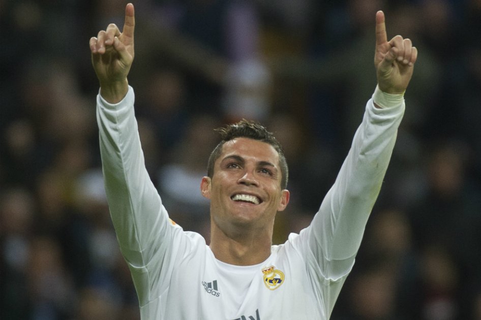 Cristiano Ronaldo festeja su cumpleaños 31 en pleno apogeo publicitario
