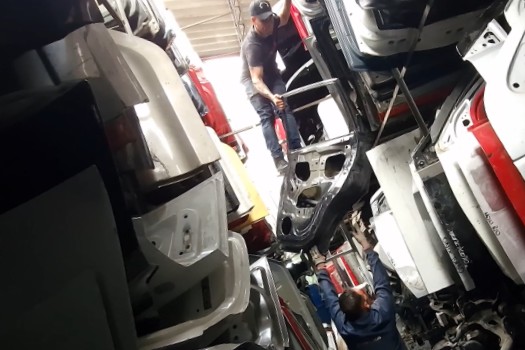 Operativos en el Siete de Agosto dejan dos capturados y 10.000 autopartes incautadas