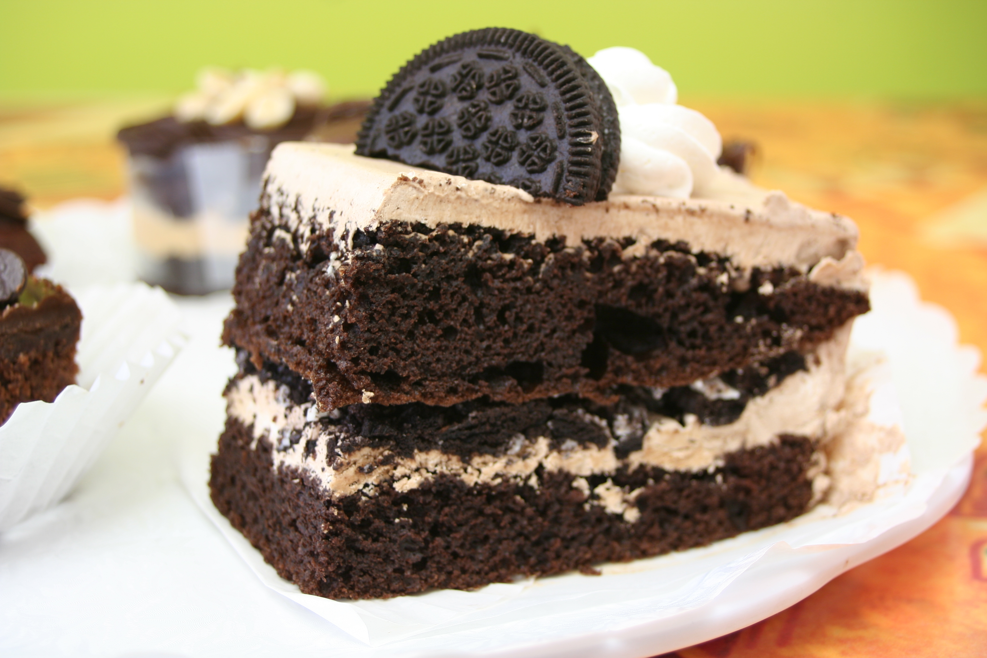 Con solo tres ingredientes prepara una exquisita torta de galletas Oreo