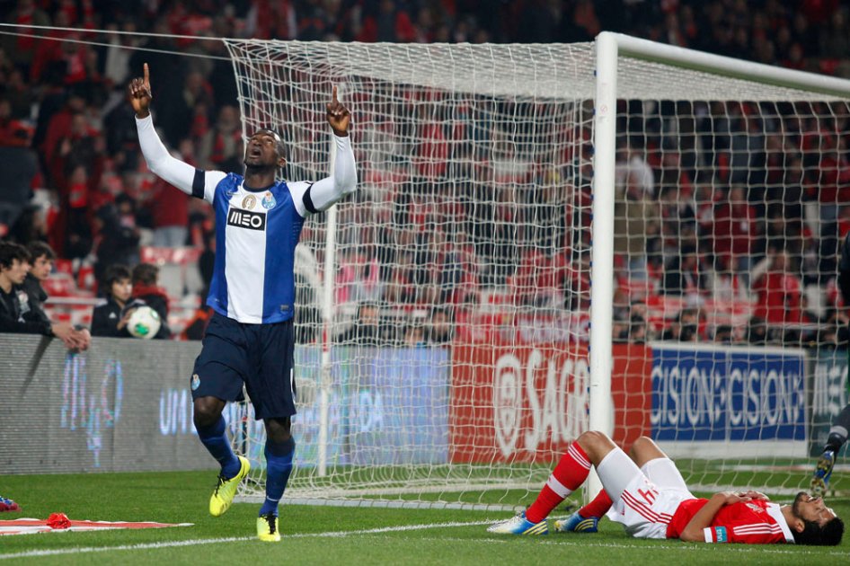 Jackson Martínez marcó gol en el empate del Porto con el Benfica