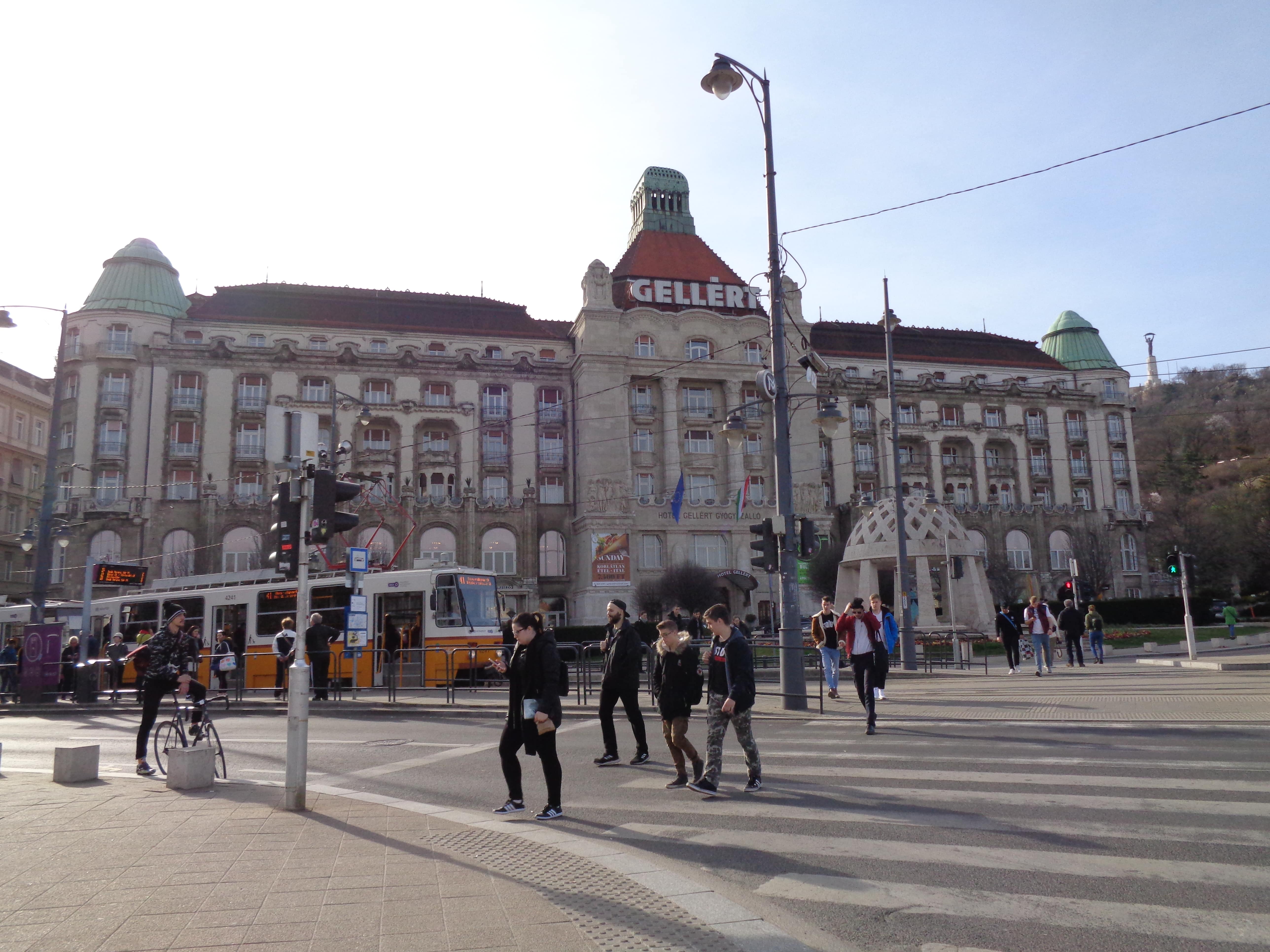 El hotel Gellért construido a principios del siglo XX es una de las piezas de art nouveau más hermosas y representativas del mundo.