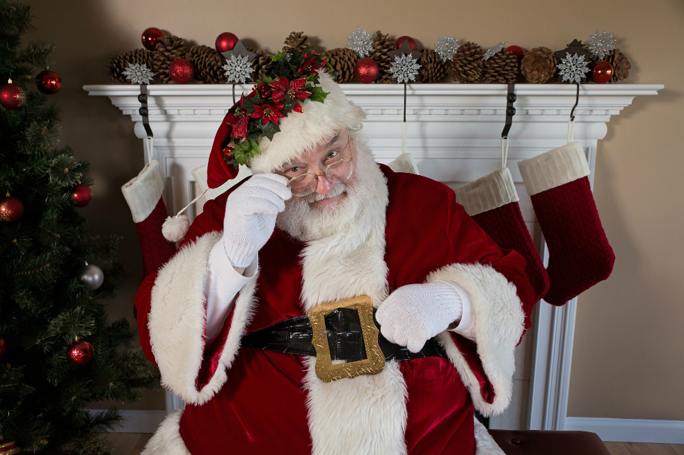 Dos Santa Claus se enfrentaron a puños en plena calle de Ucrania