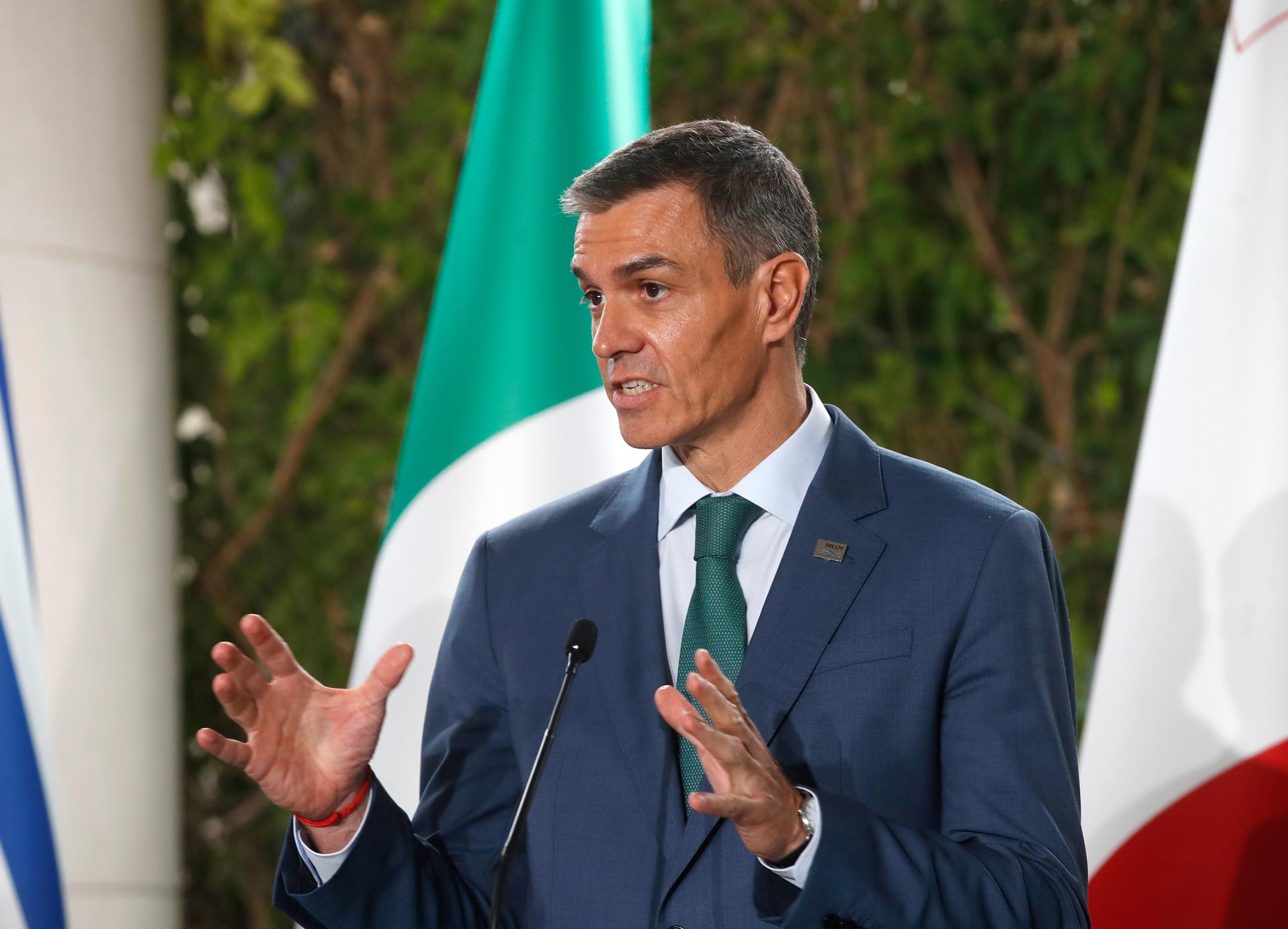 España quiere “retirar” símbolos franquistas: un debate que aún divide al país