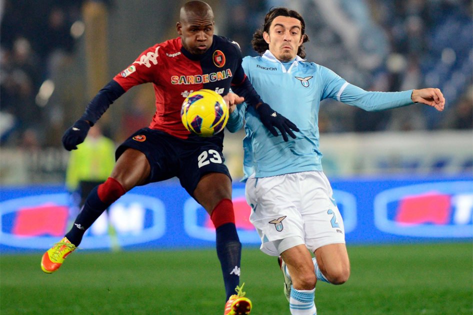 Polémica en Italia por gritos racistas contra Víctor Ibarbo