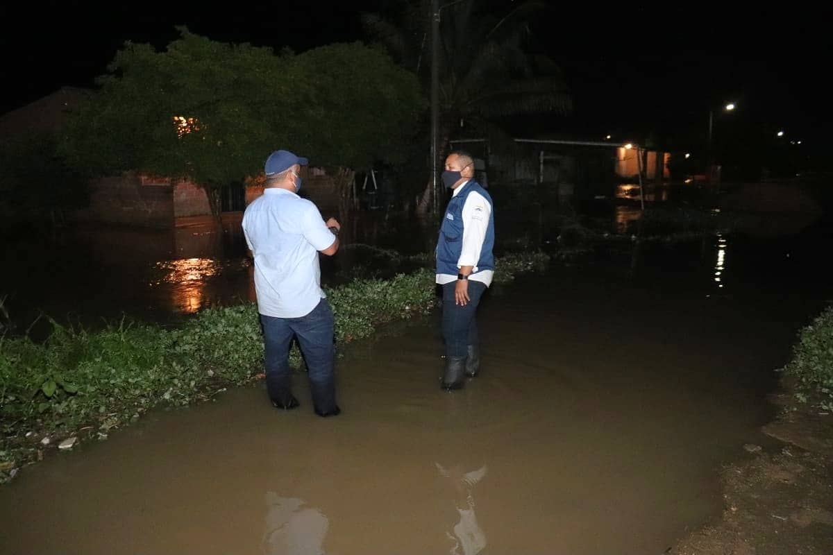 Atienden emergencia por inundaciones en 32 barrios de Riohacha, La Guajira