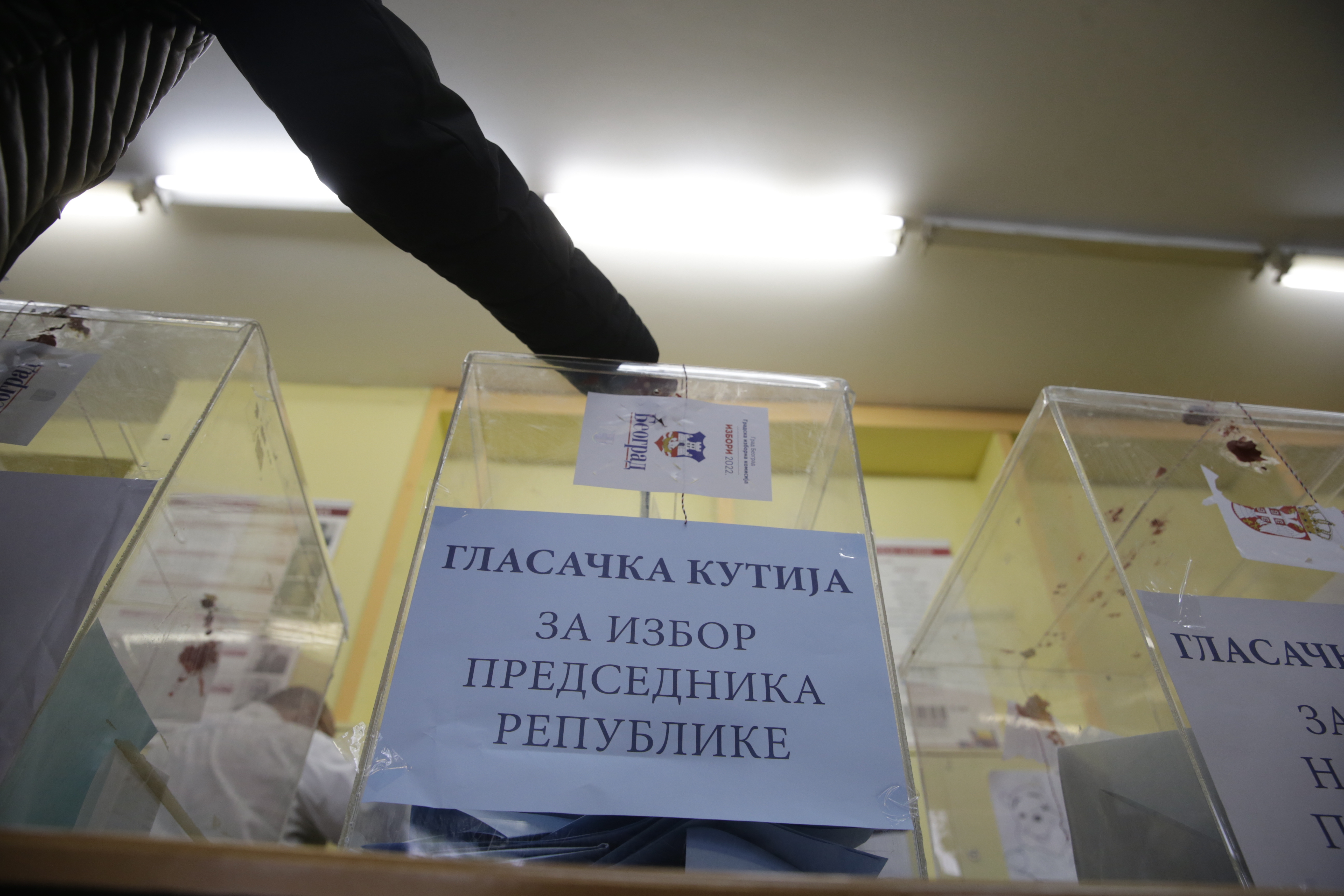 Elecciones en Serbia: presidente Aleksander Vucic reivindica victoria