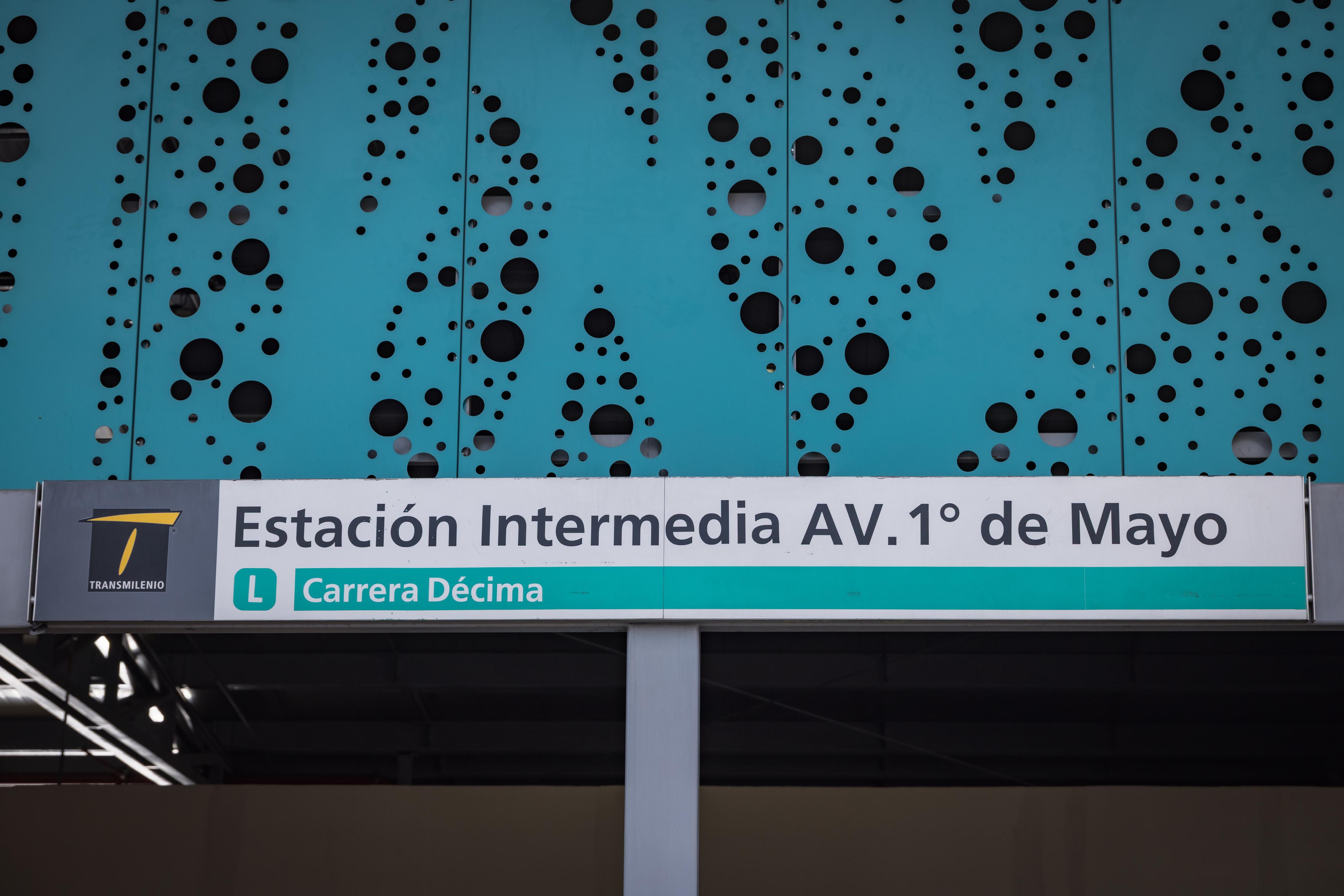 Transmilenio lanza modelo que impulsa vivienda y renovación alrededor de las estaciones