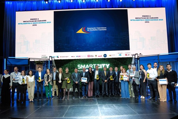 Asocapitales premió iniciativas de ciudades inteligentes e innovadoras