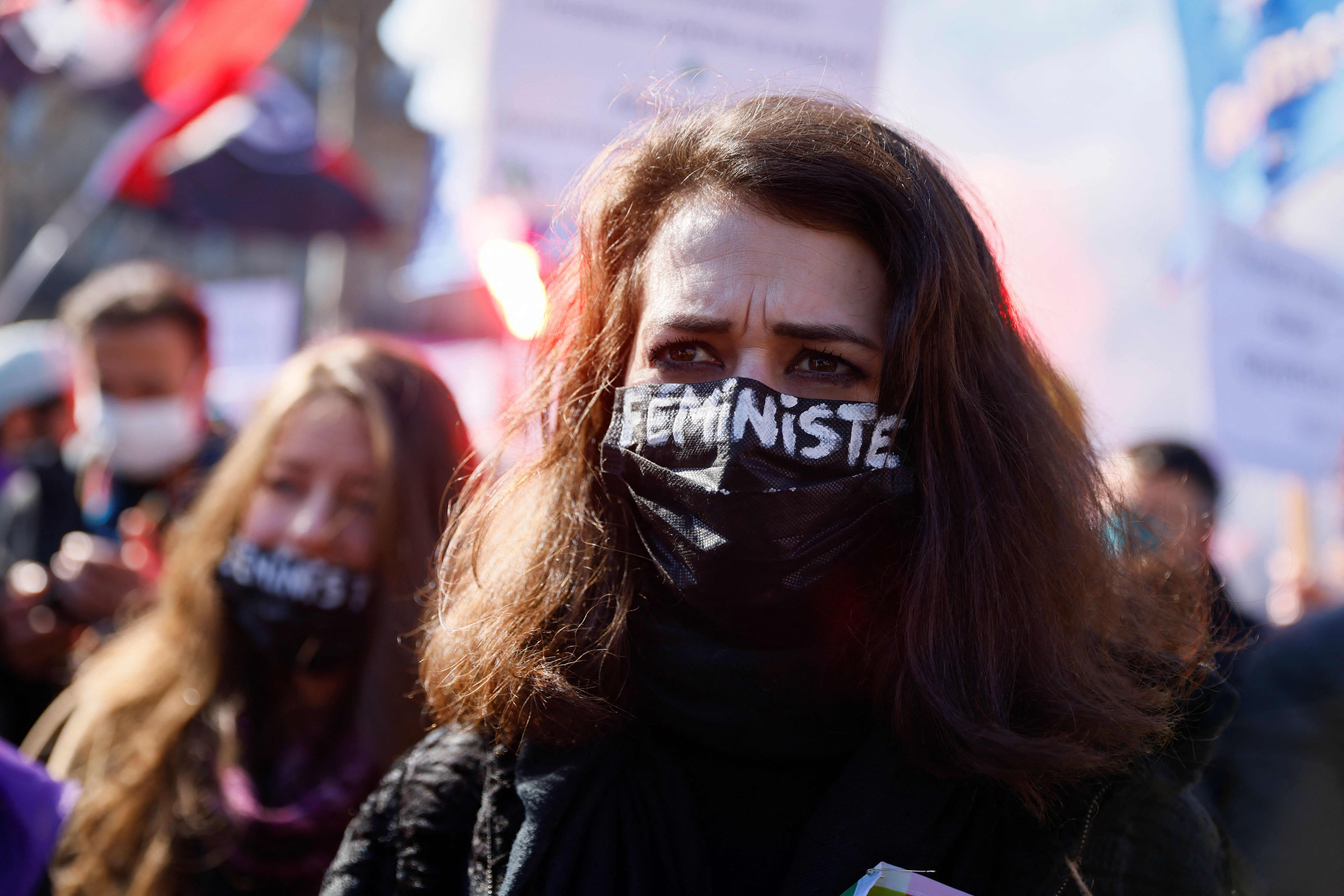 La ley en Francia que busca que haya más mujeres en la dirección de empresas