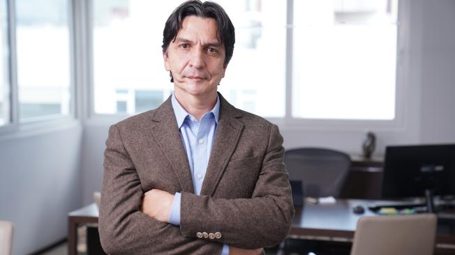 El presidente de Sanitas le responde al Ministro de Salud sobre lío de medicamentos