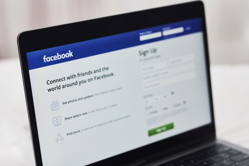 Facebook abre vacantes limitadas para estudiantes latinos en EE.UU y Reino Unido