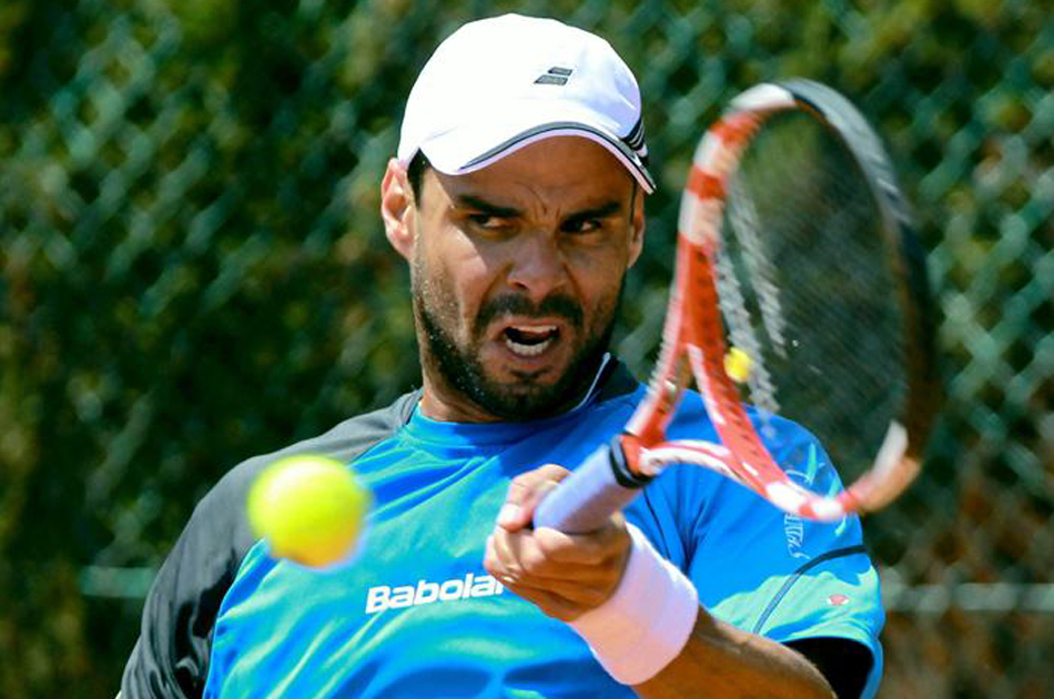 Alejandro Falla se retira en primera ronda de Roland Garros