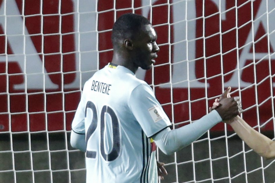 El belga Christian Benteke marcó el gol más rápido en la historia de las eliminatorias