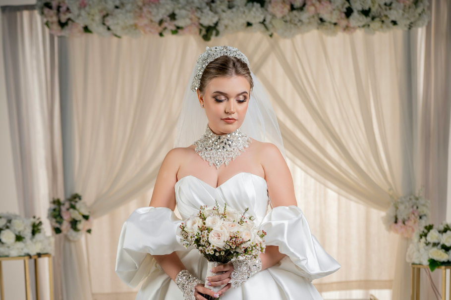Vestidos de novia sencillos y elegantes: las mejores opciones para 2024