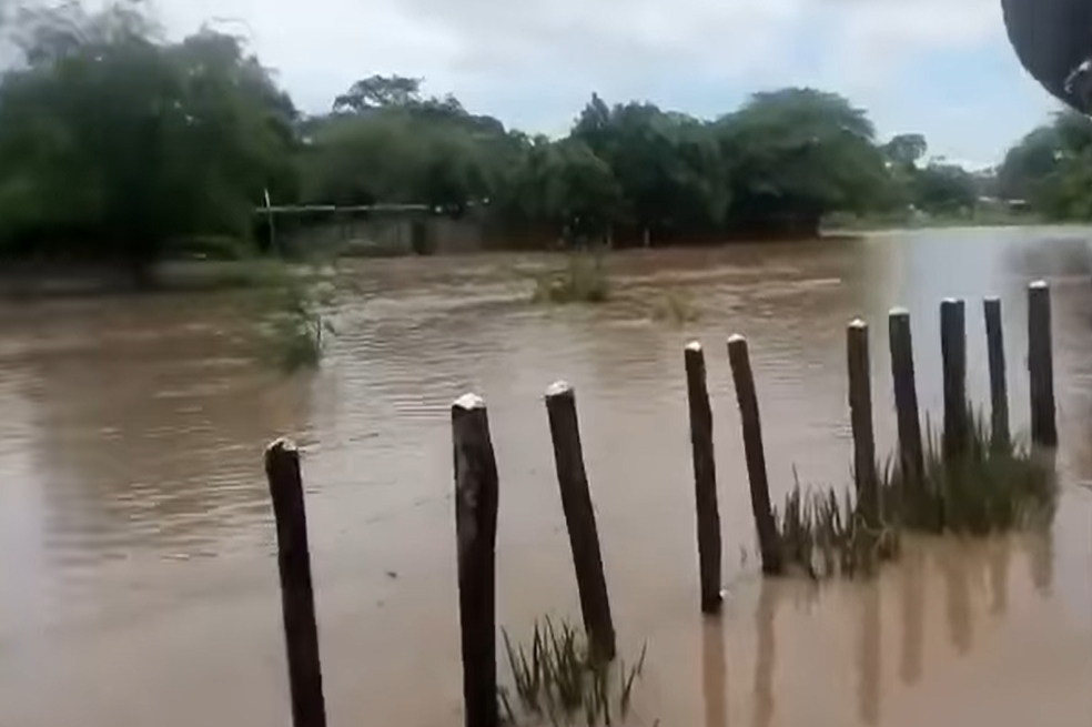 Fuertes lluvias dejan más de 3.700 familias damnificadas en Medio Baudó, Chocó